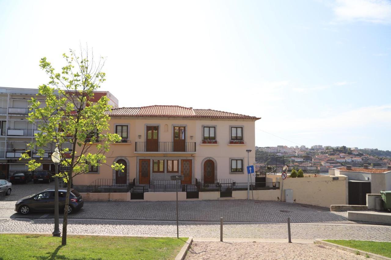 Апартаменты Casa Do Pilar - D Maria Pia Вила-Нова-ди-Гая Экстерьер фото